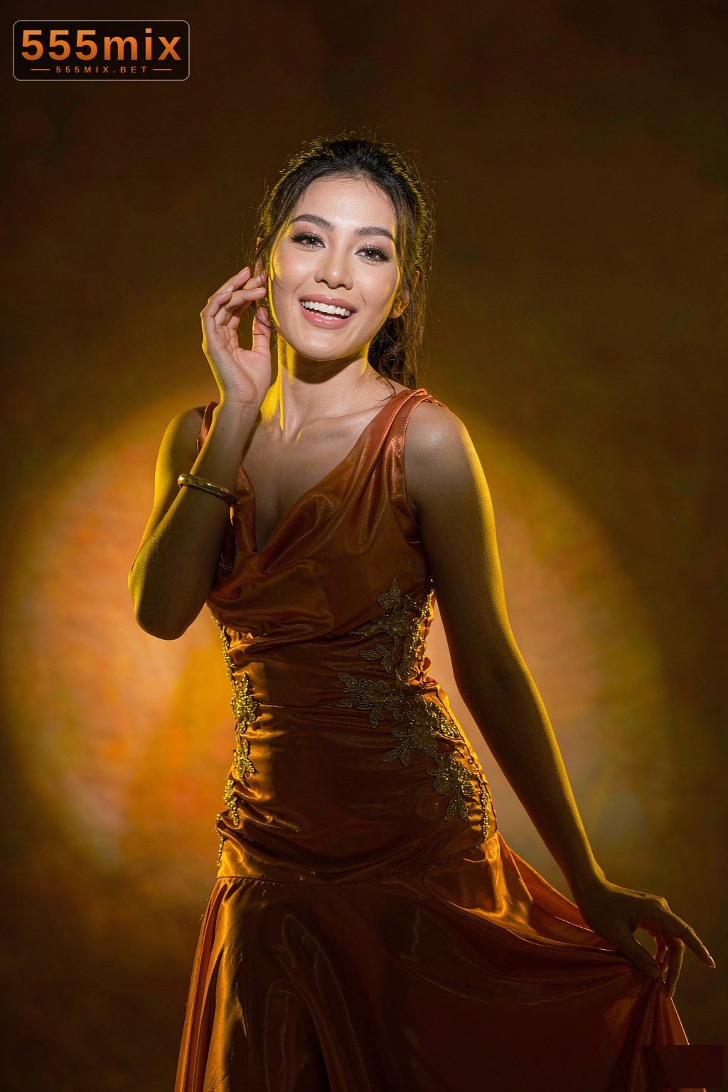 ငွေကြေးစာမျက်နှာ ပုံ ၁
